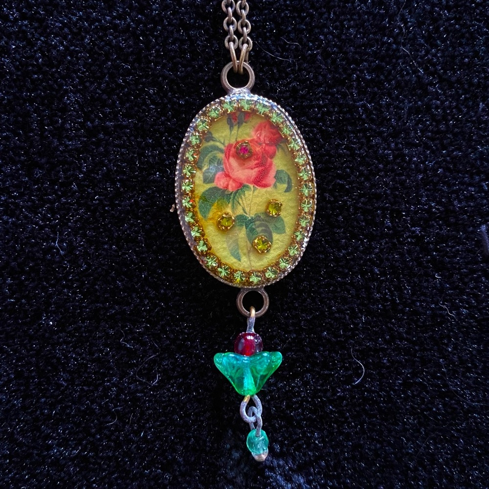 Vintage Style Necklace